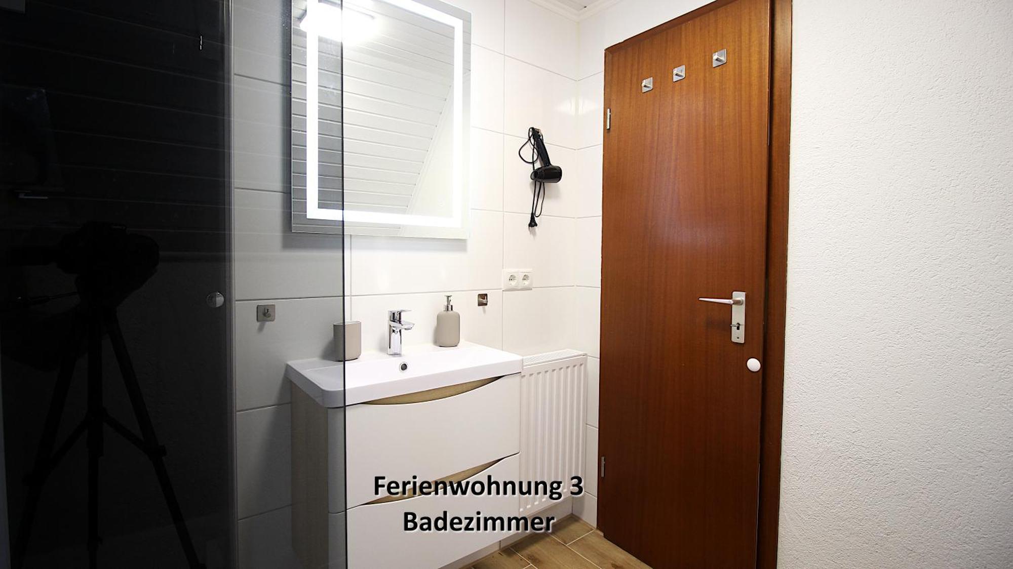 3 Zimmerwohnung In Wuerzburg Naehe Uniklinik, Free Parking エクステリア 写真