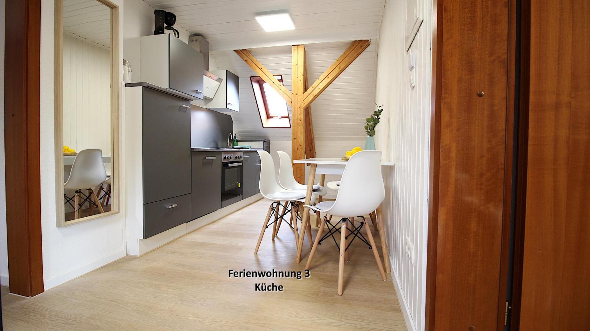 3 Zimmerwohnung In Wuerzburg Naehe Uniklinik, Free Parking エクステリア 写真